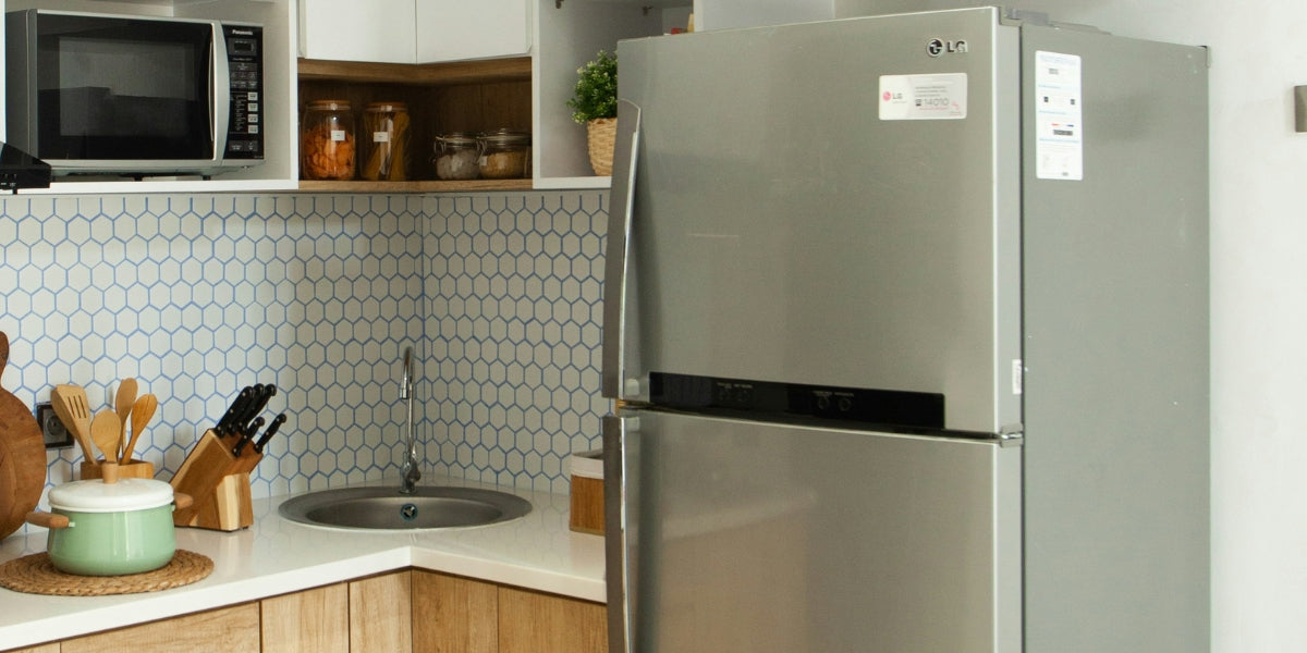 Refrigerator + Freezer