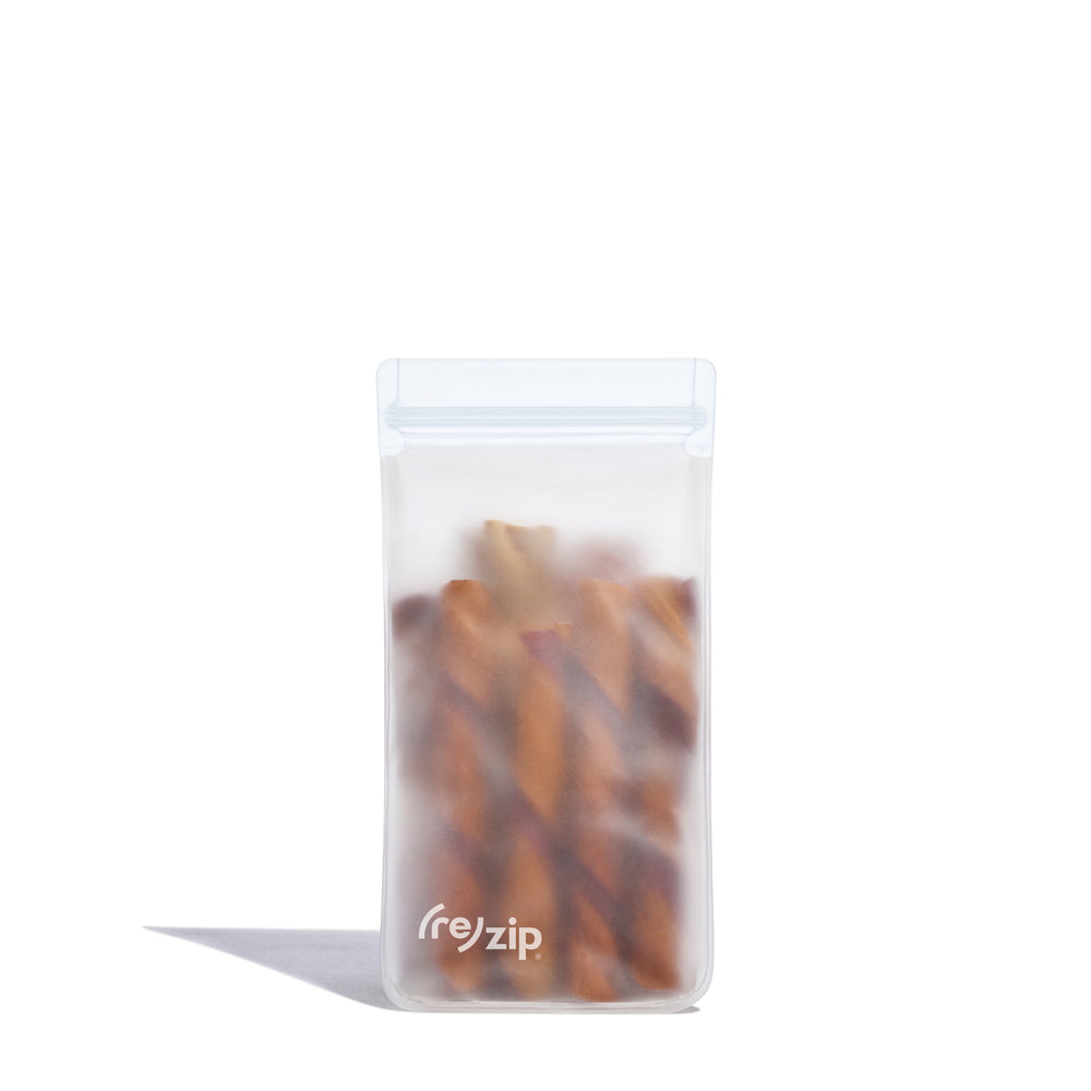 airtight dog snack bag – reusable pouch for bully sticks and chews, ideal for hiking and camping with pets, overnight stays and pet sitters
