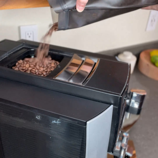 Our stand-up, reusable coffee bag lets you pour beans directly into your espresso machine with ease—no spills, no mess, just pure convenience