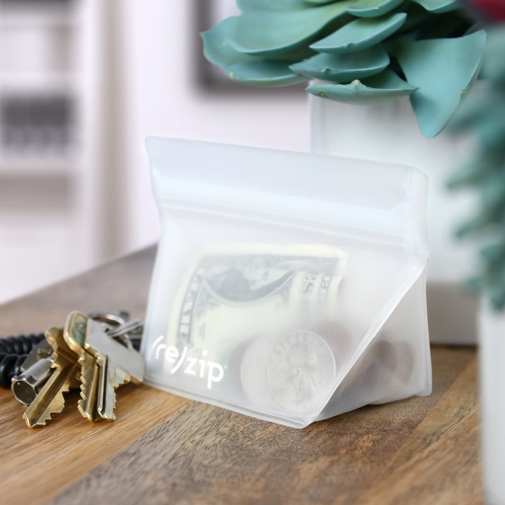Standup mini snack 1/2 cup | 4-ounce Leak proof Reusable Storage Bag 1-pack
